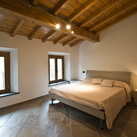Bed and Breakfast Le Casine Del Borgo Борго-а-Моццано Экстерьер фото