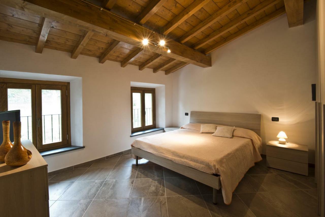 Bed and Breakfast Le Casine Del Borgo Борго-а-Моццано Экстерьер фото